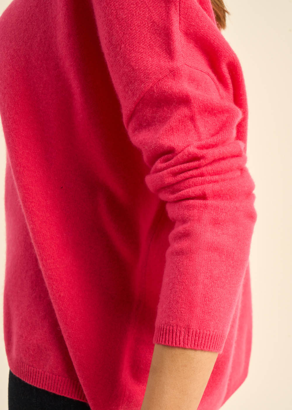 MONJOE Pull en 100% cachemire à Col V - 4 - Sud Express - Sud Express