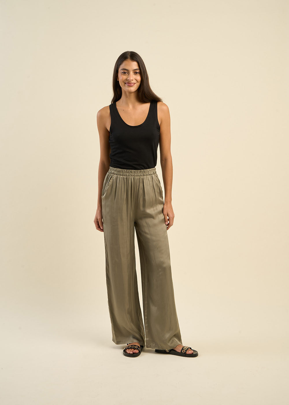 files/36320_KAKI_E_24a46ce8-2eb3-4ba8-ac33-341626e1b272.jpg - Sud Express
