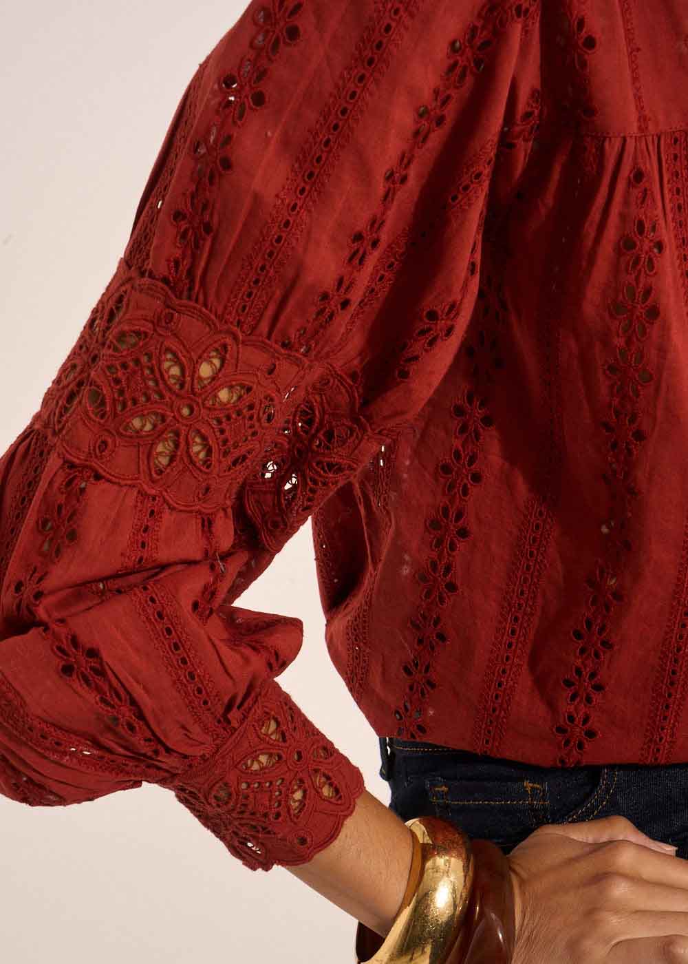 CAJOSIANE Chemise ample en broderie anglaise à col volanté - 2 - Sud Express - Sud Express