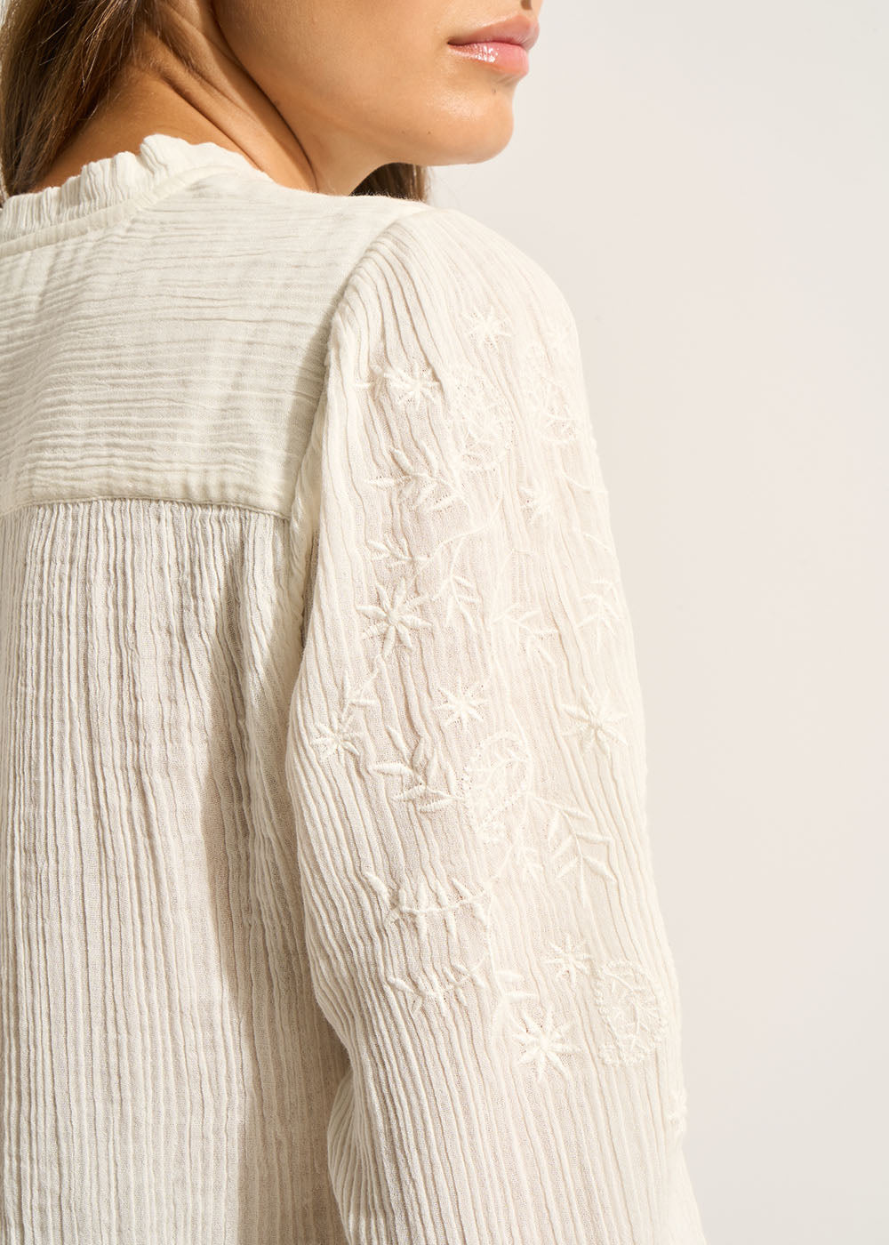 TADOULI Blouse en double gaze de coton brodée à manches longues - 4 - Sud Express - Sud Express