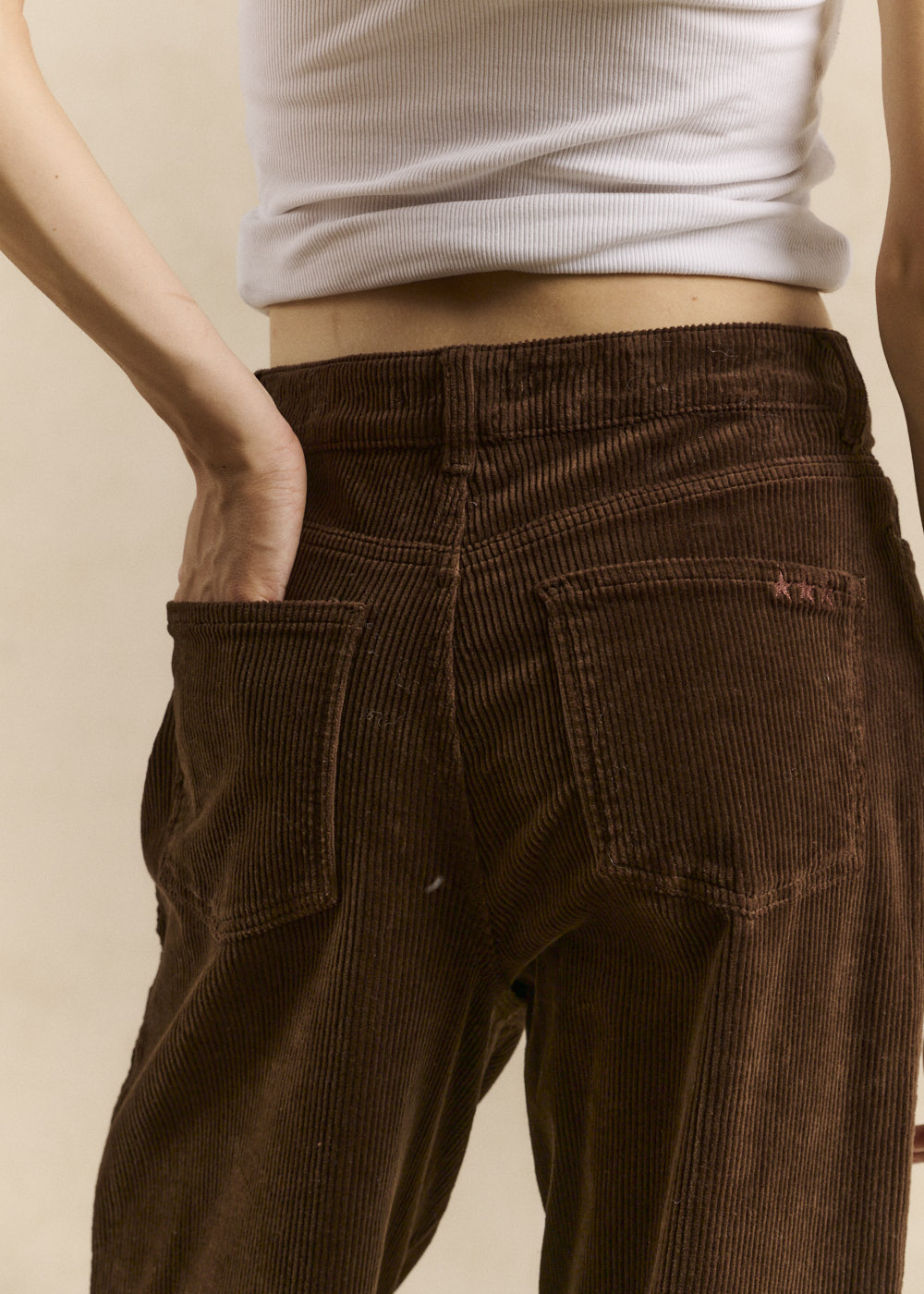 BILLYNI Pantalon velours coupe ballon - 4 - Sud Express - Sud Express
