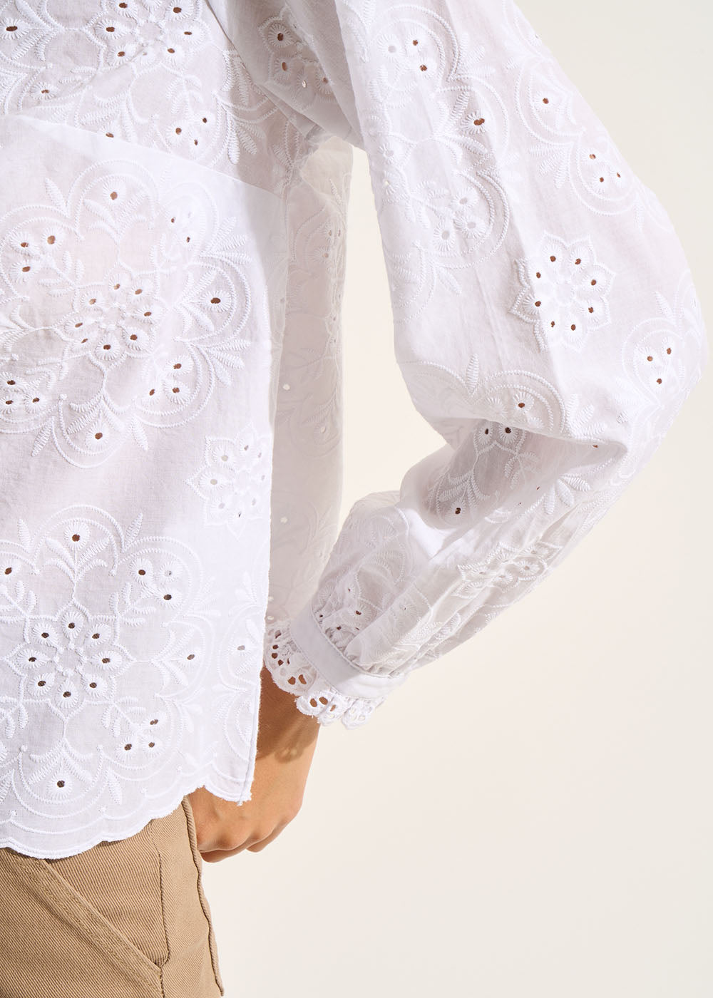 Blouse brodée col montant - Sud Express - 4 - Sud Express