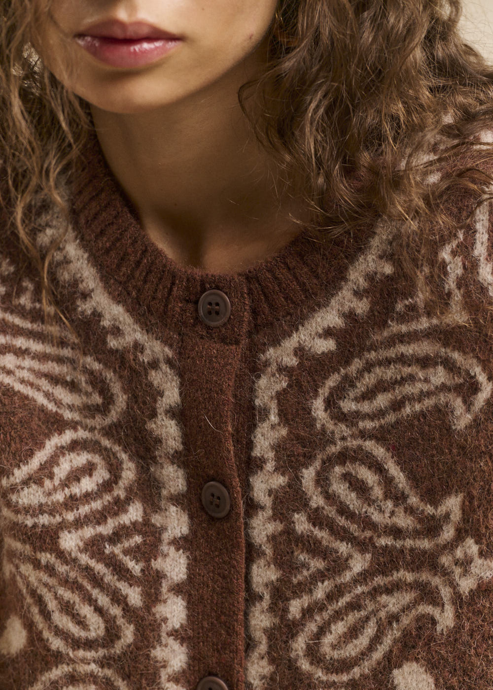 Gilet en maille jacquard motif bandana - Sud Express - 2 - Sud Express