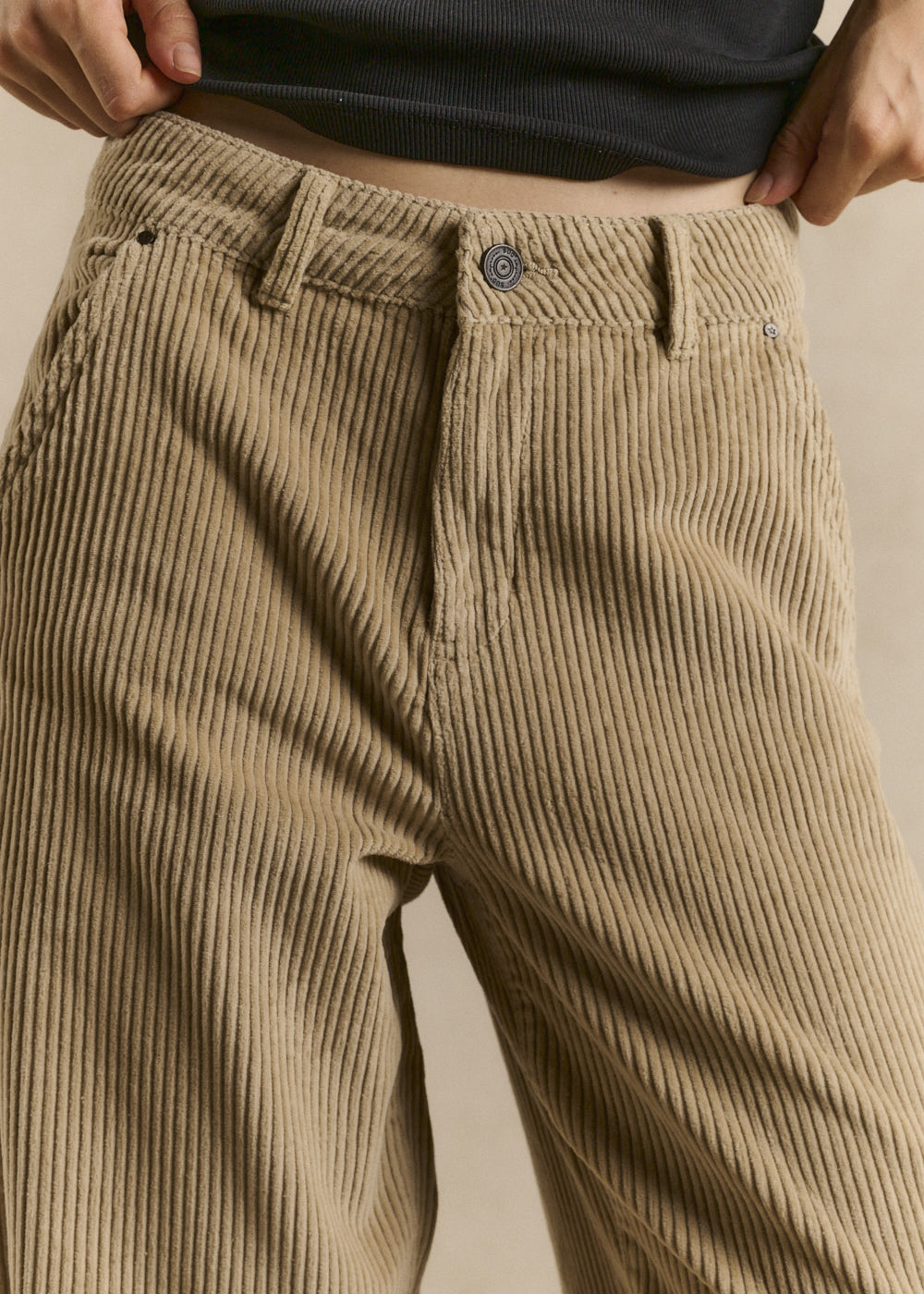 Pantalon large en velours de coton taille haute - Sud Express - 5 - Sud Express
