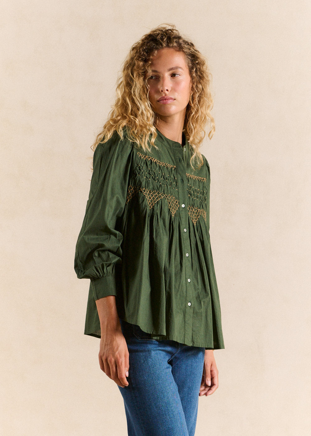 Chemise en coton kaki smockée - Sud Express - 1 - Sud Express