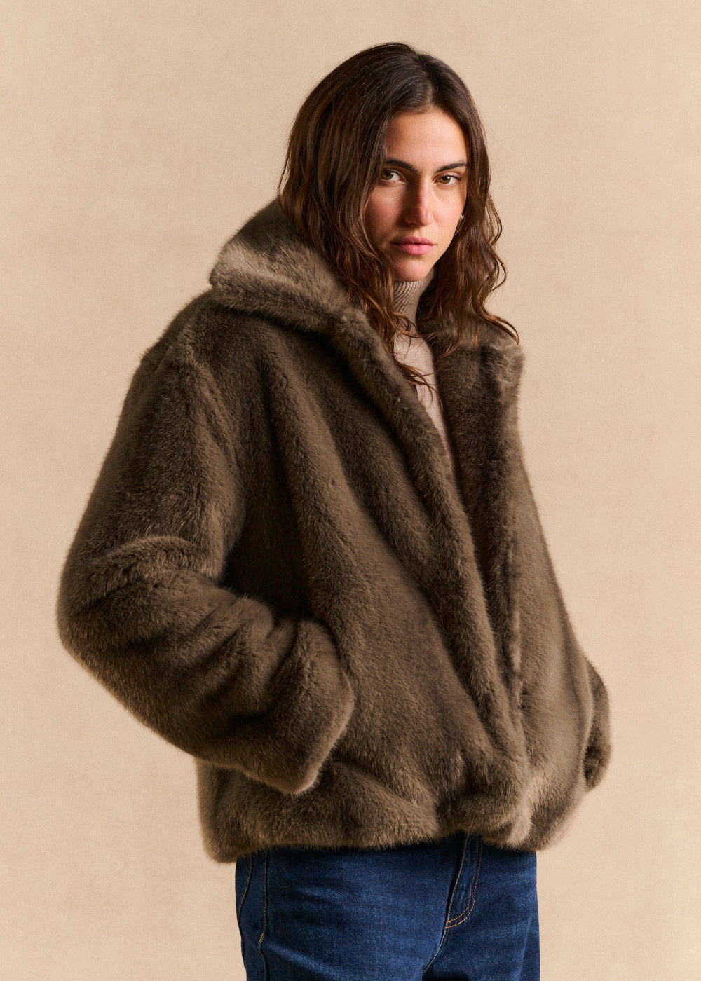 Manteau court fausse fourrure col montant - Sud Express - 4 - Sud Express