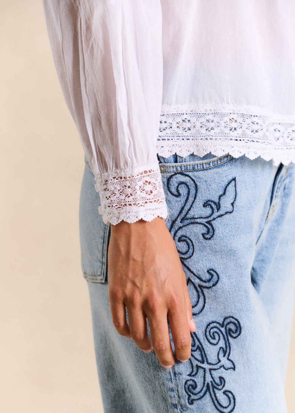 Blouse brodée en voile de coton - Sud Express - 4 - Sud Express