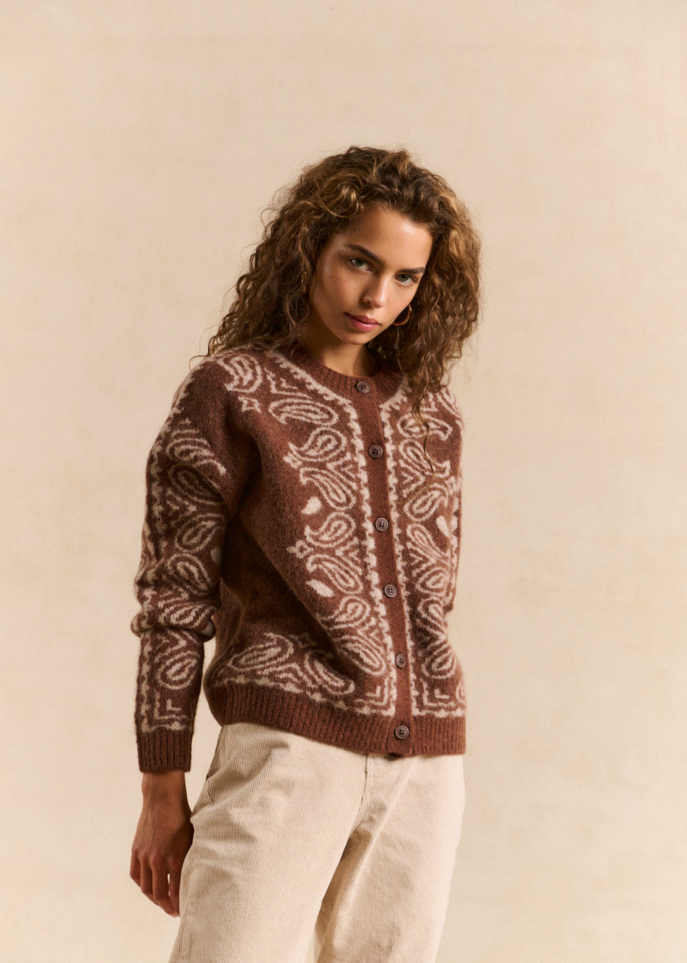 Gilet en maille jacquard motif bandana - Sud Express - 4 - Sud Express