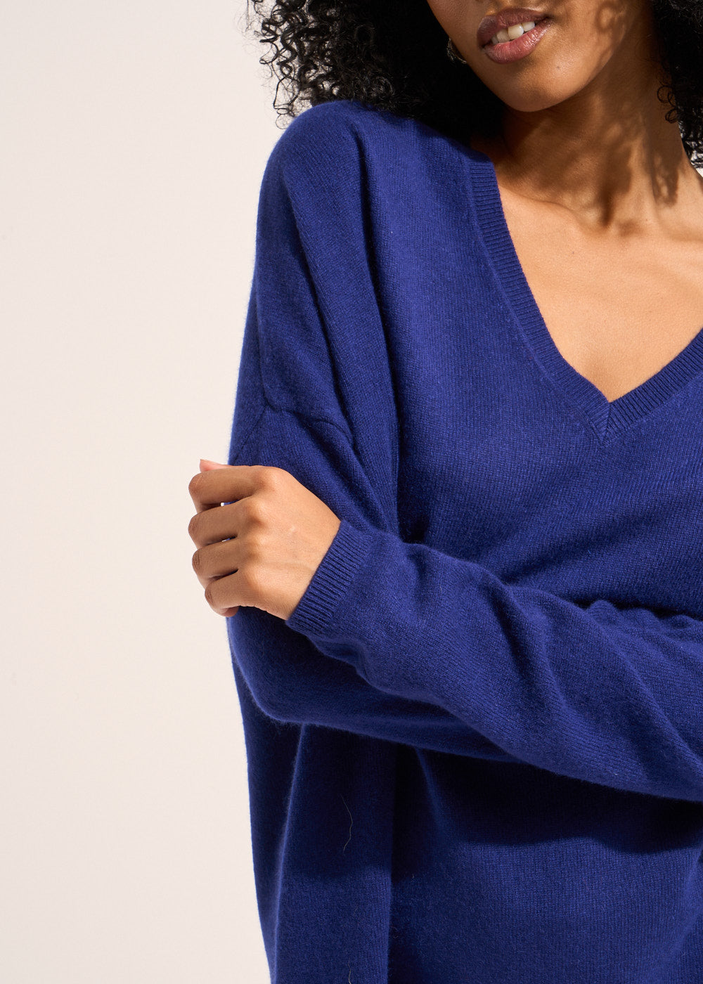 MONJOE Pull en 100% cachemire à Col V - 2 - Sud Express - Sud Express