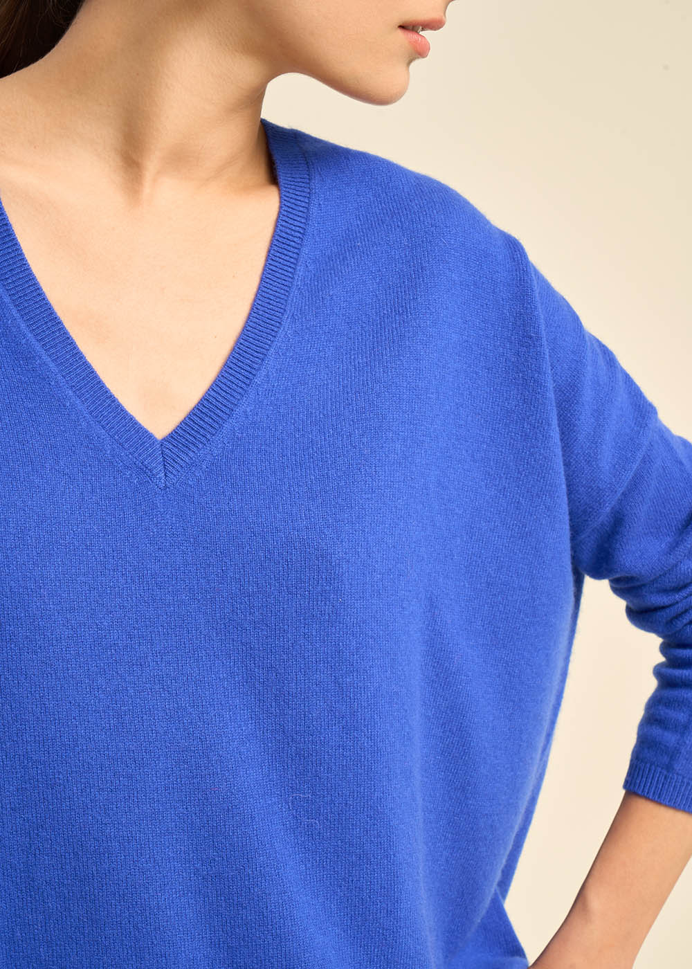 MONJOE Pull en 100% cachemire à Col V - 4 - Sud Express - Sud Express