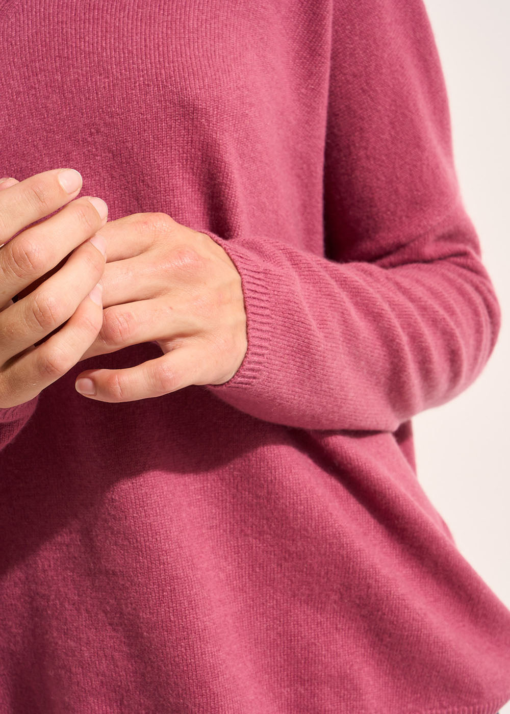 MONJOE Pull en 100% cachemire à Col V - 4 - Sud Express - Sud Express