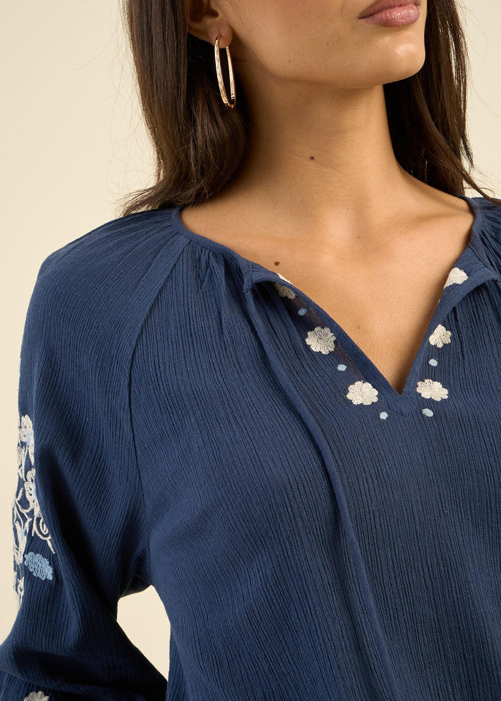 Blouse brodée ample en gaze de coton - Sud Express - 2 - Sud Express