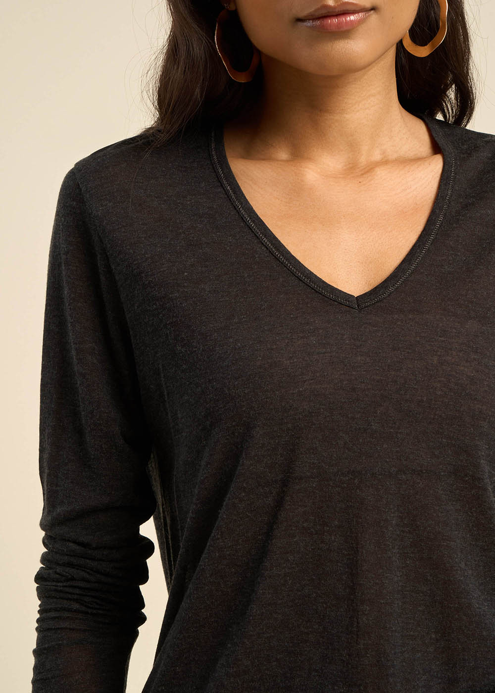 TASSINA Tee-shirt col V et manches 3/4 en voile de laine - 2 - Sud Express - Sud Express