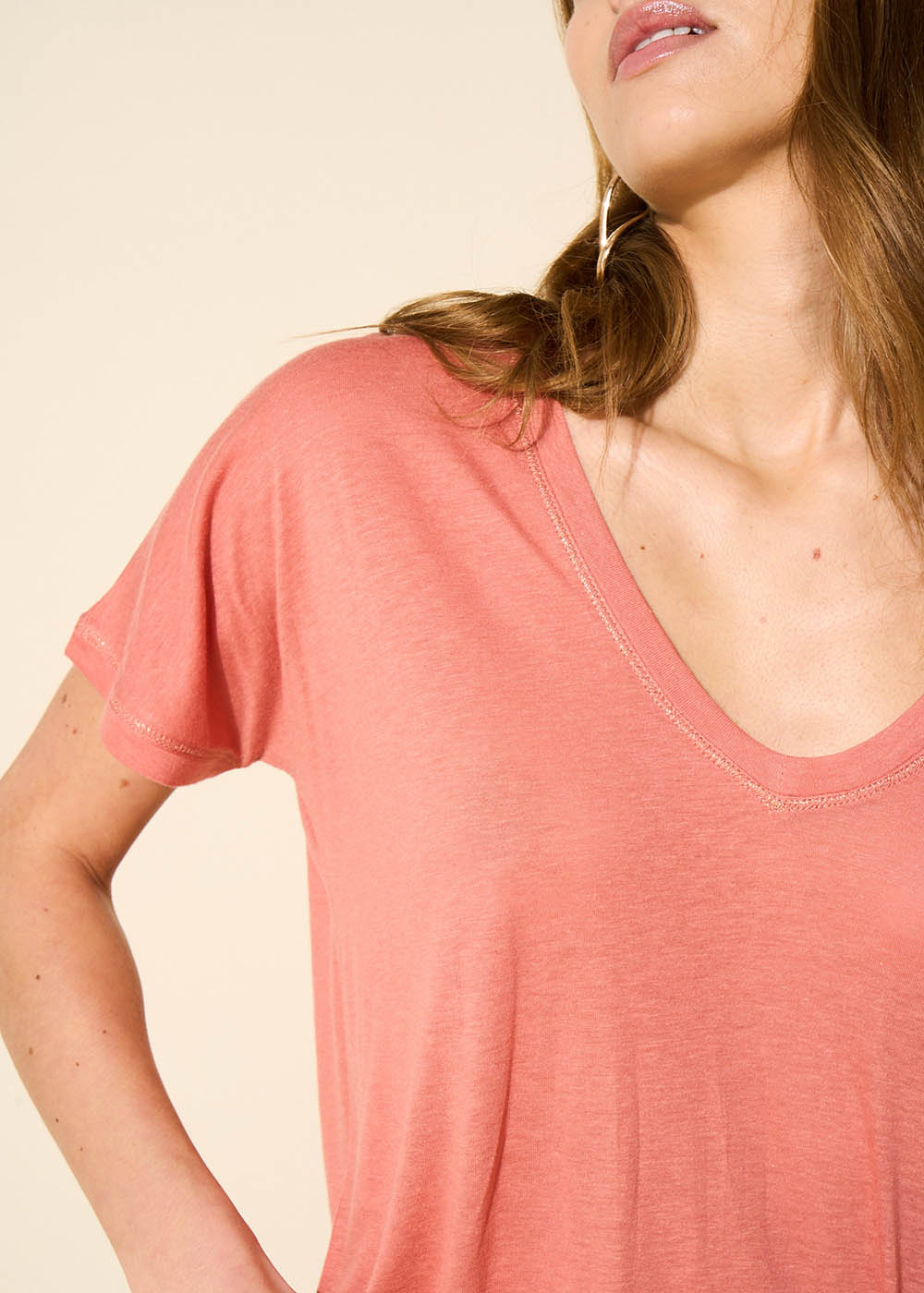 TELIZO Tee-shirt oversize col V - 3 - Sud Express - Sud Express