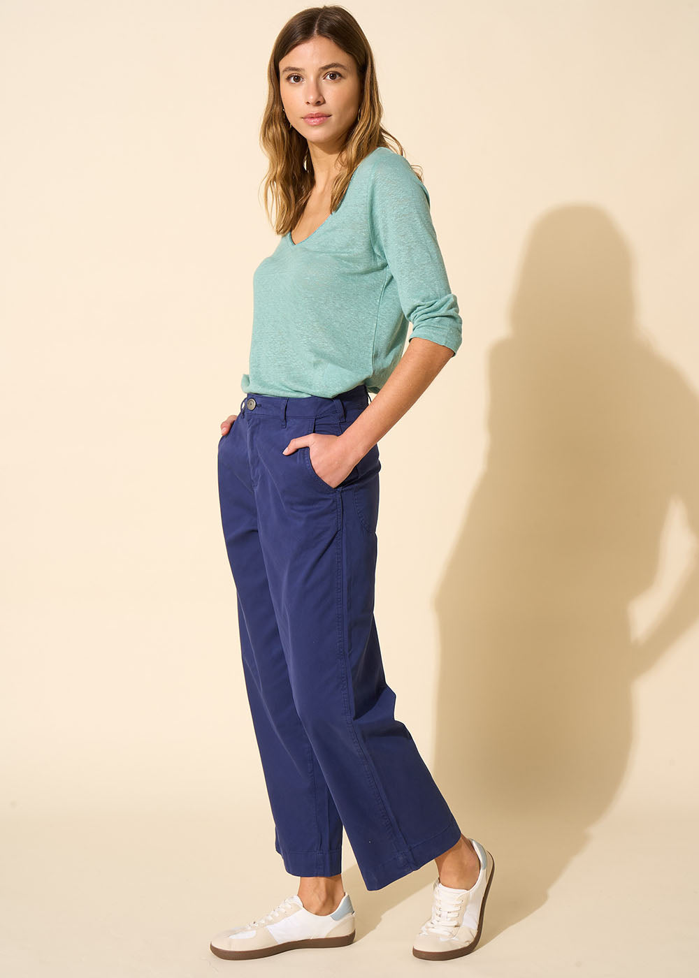 files/34832_BLEU_A_2ba73bca-6211-42e0-91ff-dee9edc02b17.jpg - Sud Express