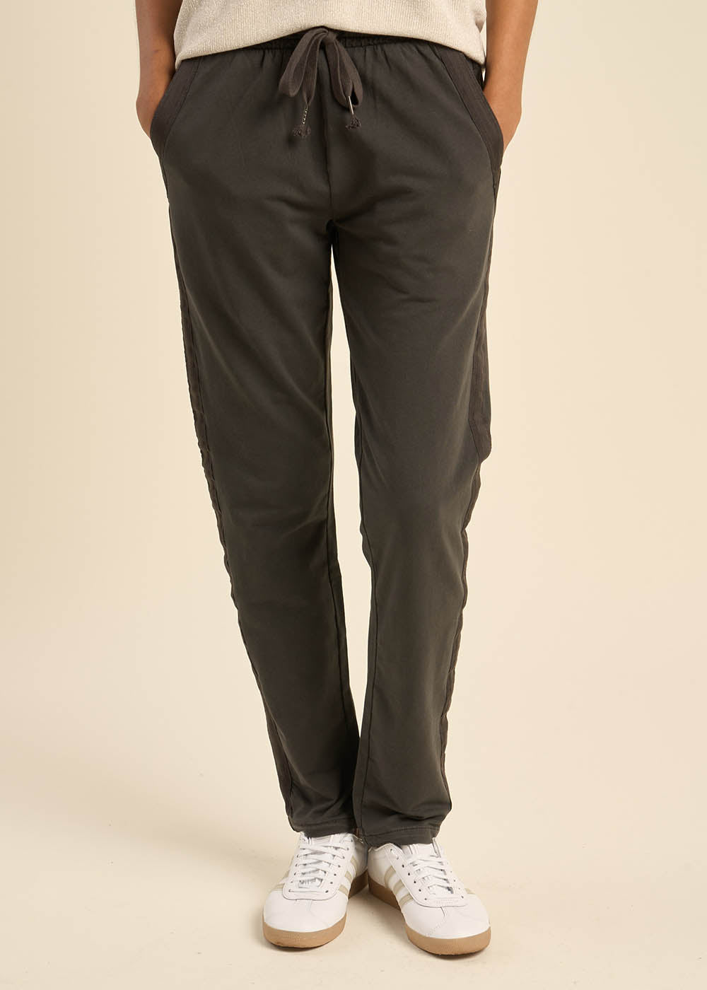 Jogging détails en satin - Sud Express - 5 - Sud Express