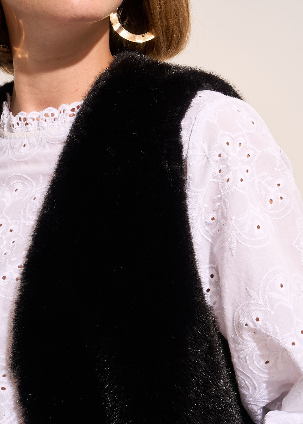 GUARANI Gilet sans manches en fausse fourrure - 2 - Sud Express - Sud Express