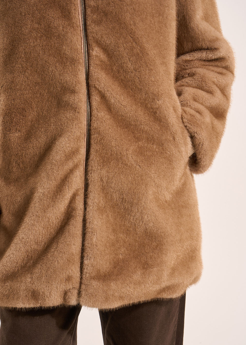 MANATHANY Manteau fausse fourrure à capuche - 4 - Sud Express - Sud Express