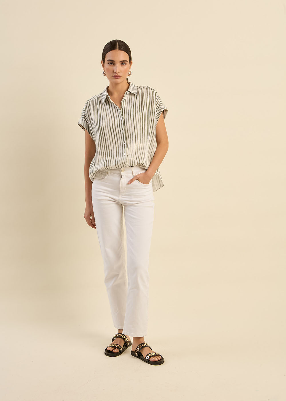 Jean droit taille haute cinq poches - Sud Express - 1 - Sud Express