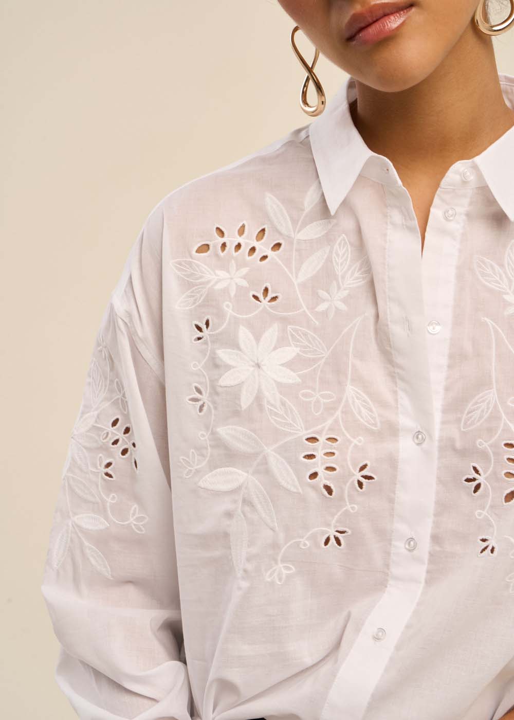 CLEOLINE Chemise détails broderies ton sur ton - 2 - Sud Express - Sud Express