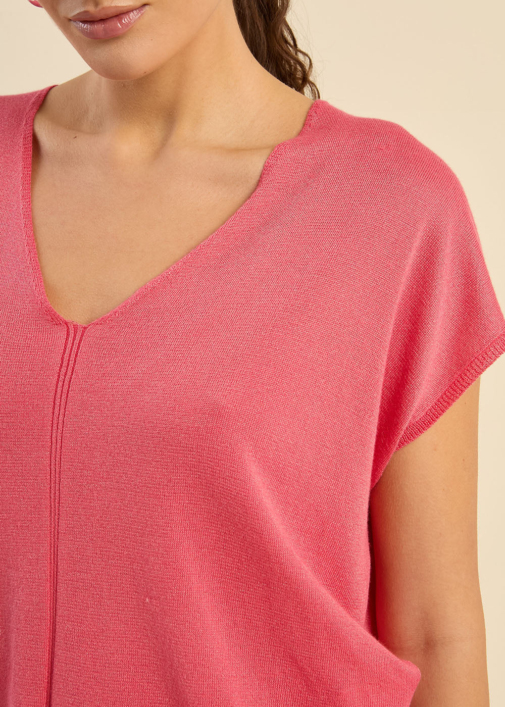 MARGARRET Pull oversize à col V et manches courtes - 2 - Sud Express - Sud Express