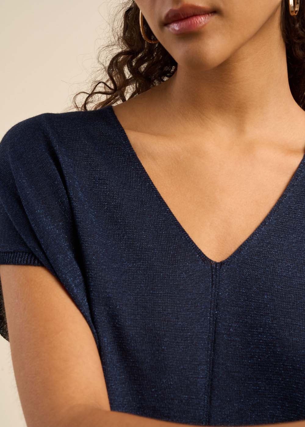 MARGARRET Pull oversize à col V et manches courtes - 2 - Sud Express - Sud Express