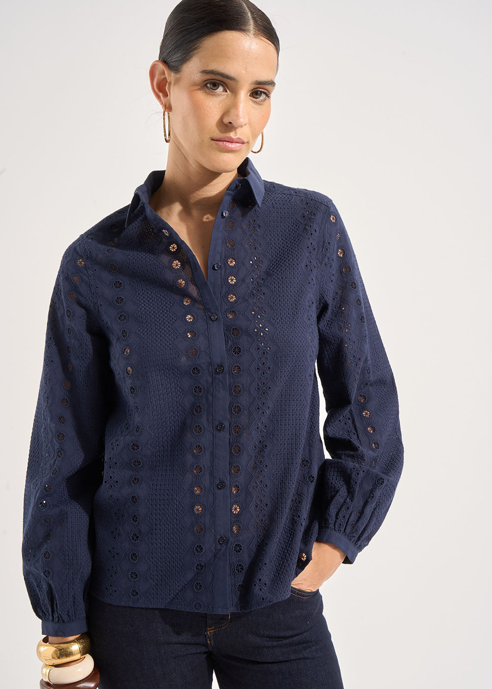 CELINE Chemise en coton avec des broderies anglaise - 1 - Sud Express - Sud Express