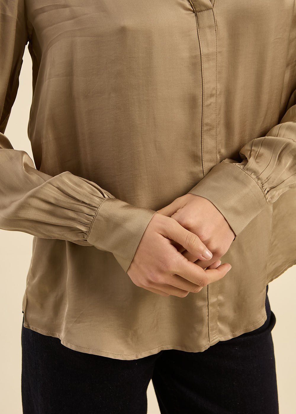 Blouse fluide à col V - Sud Express - 5 - Sud Express