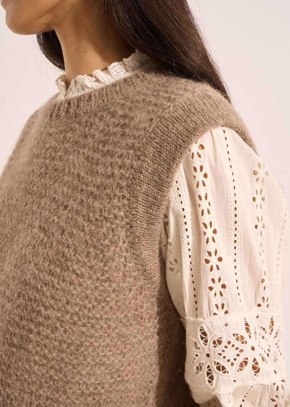 Pull à col rond sans manches détail lurex - Sud Express - 2 - Sud Express