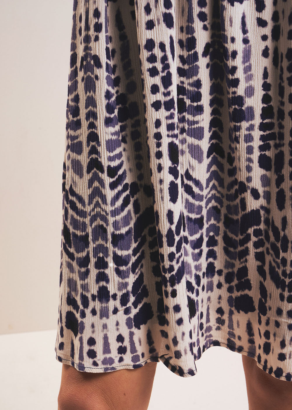 RIZALINE Robe courte imprimée léopart ikat - 4 - Sud Express - Sud Express