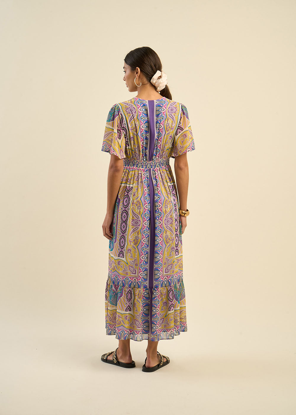 Robe longue décolleté V à motifs - Sud Express - 3 - Sud Express
