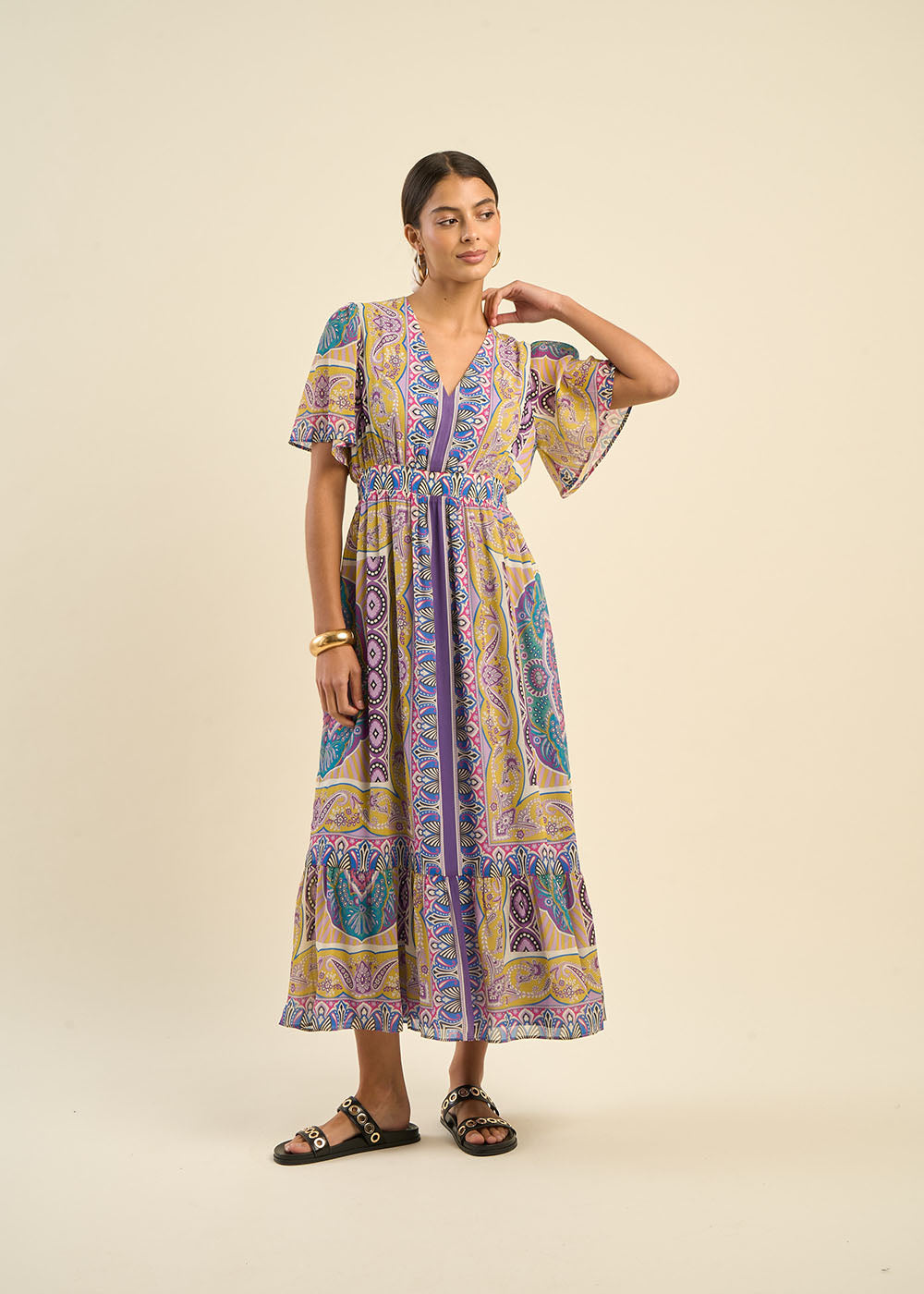 Robe longue décolleté V à motifs - Sud Express - 4 - Sud Express
