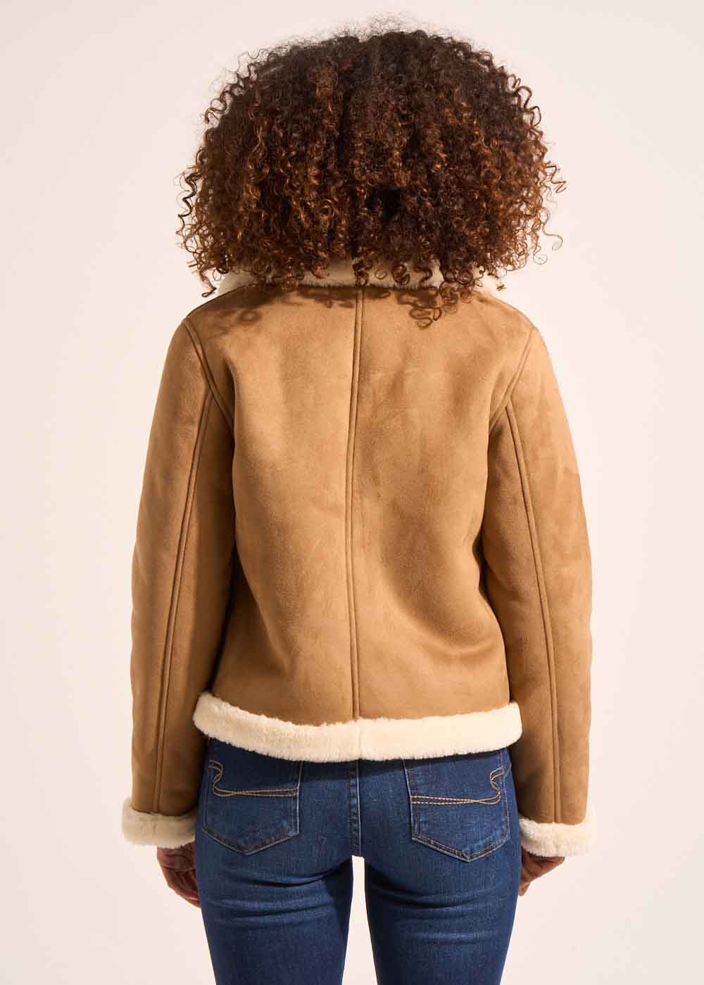 Veste courte en faux suède doublé fausse fourrure - Sud Express - 3 - Sud Express