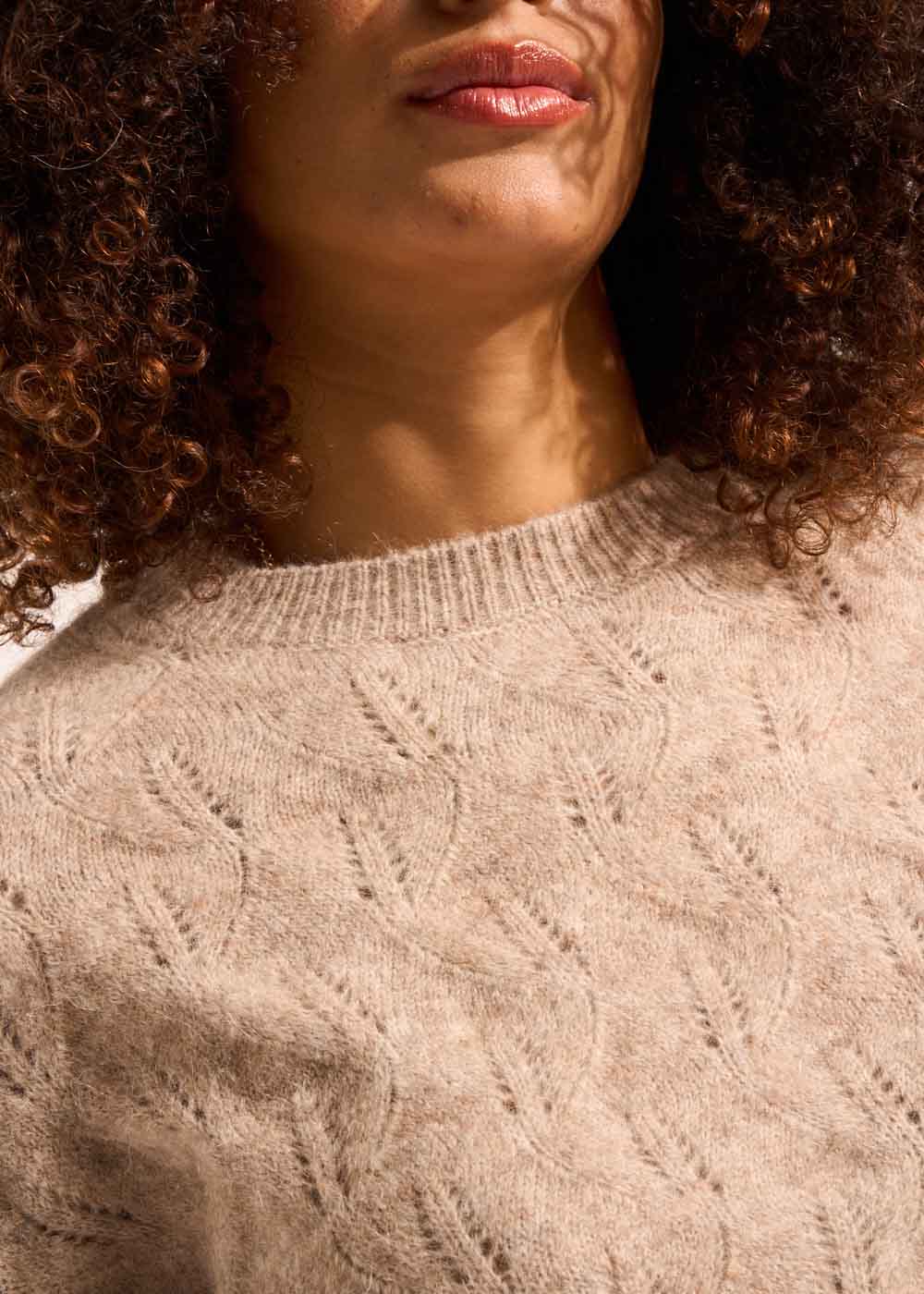 MACHOUPY Pull col rond avec un jeu de points - 2 - Sud Express - Sud Express