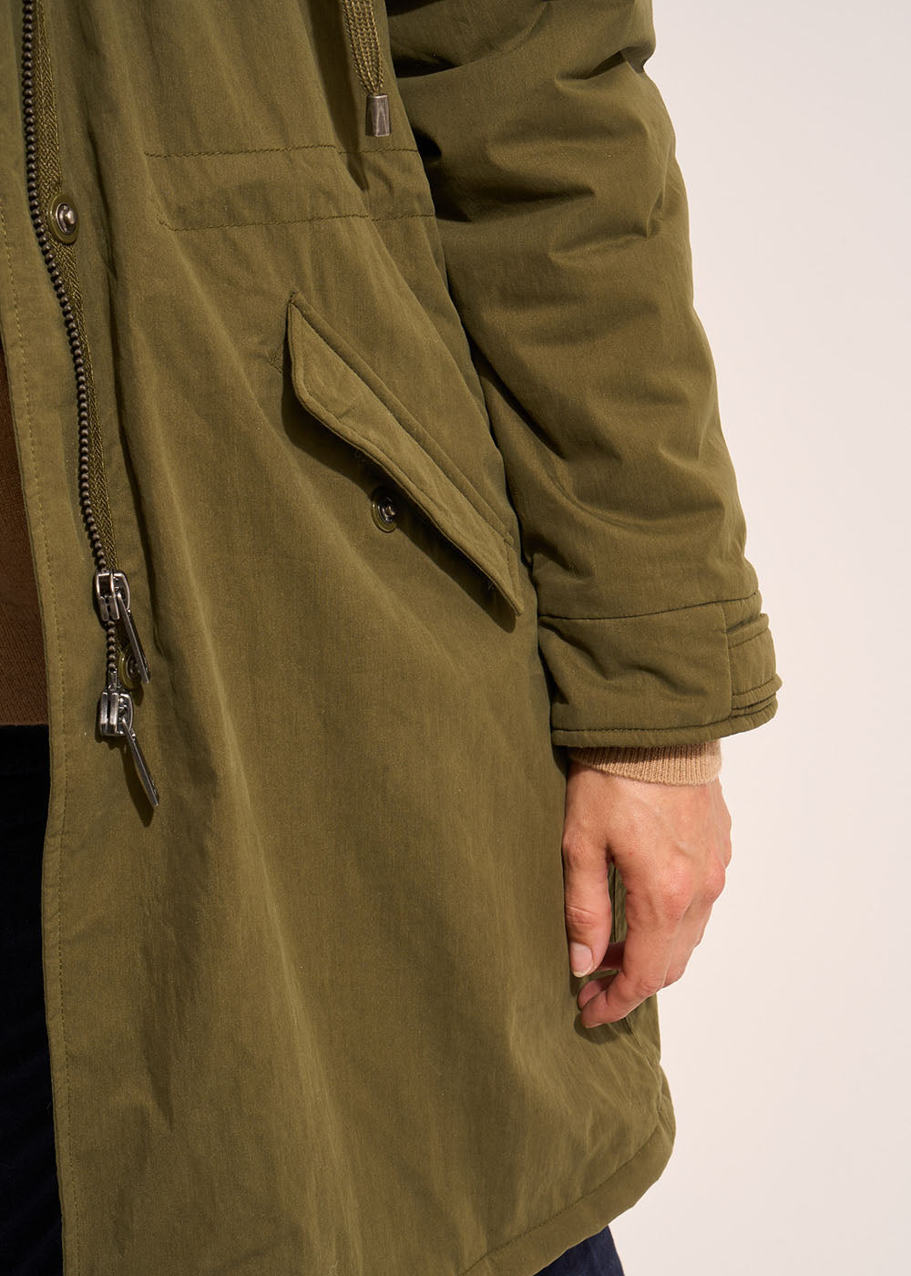 Parka mi longue à capuche avec doublure fausse fourrure léopard - Sud Express - 4 - Sud Express