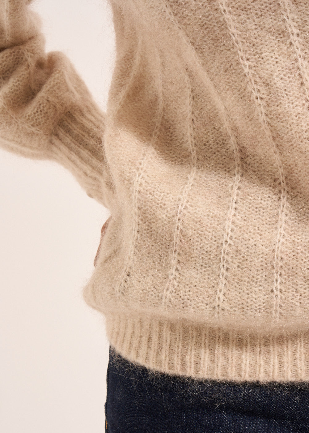 MALIOU Pull droit avec des boutons aux poignets - 4 - Sud Express - Sud Express