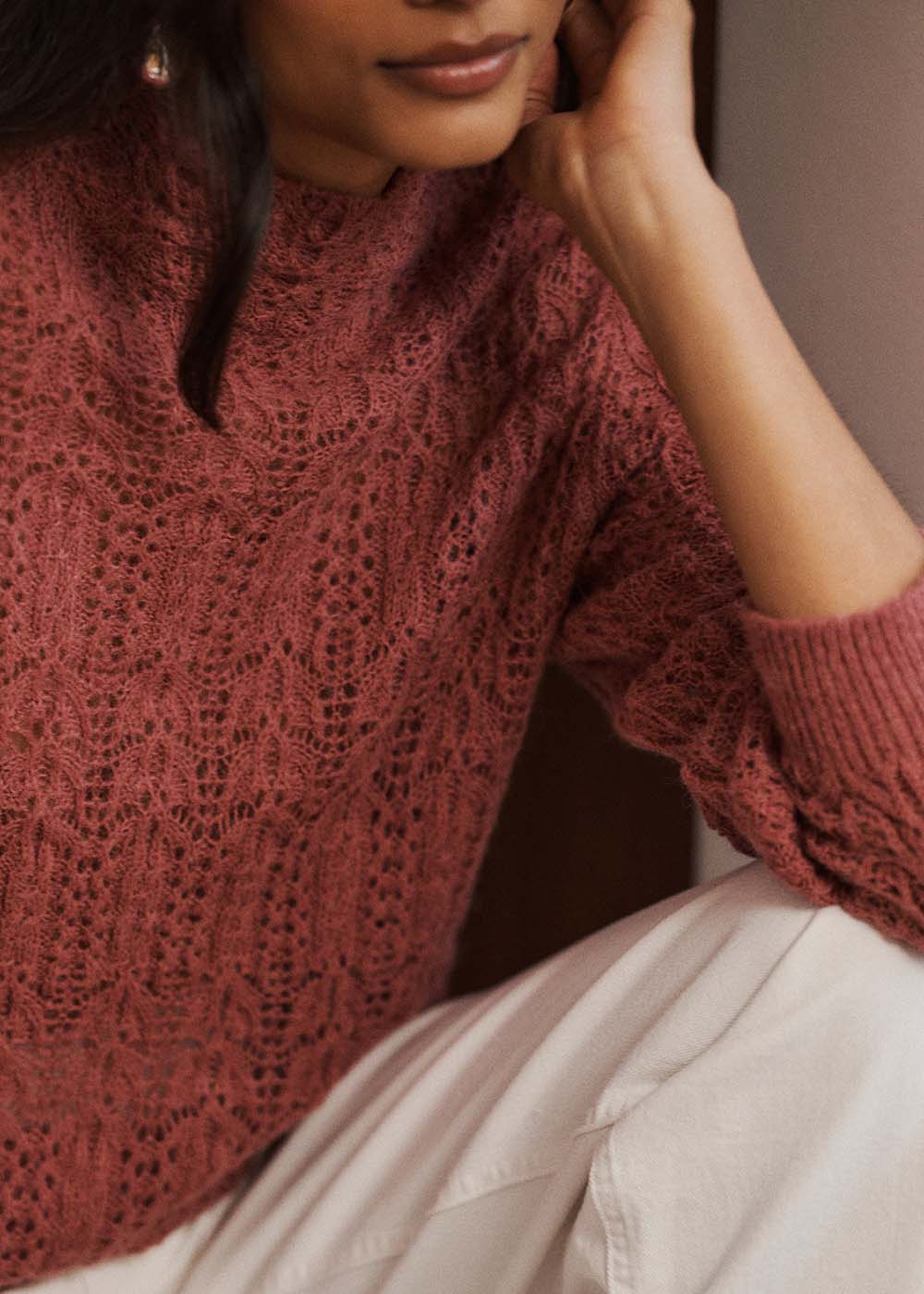 Pull fin col montant dentelle - Sud Express - 5 - Sud Express