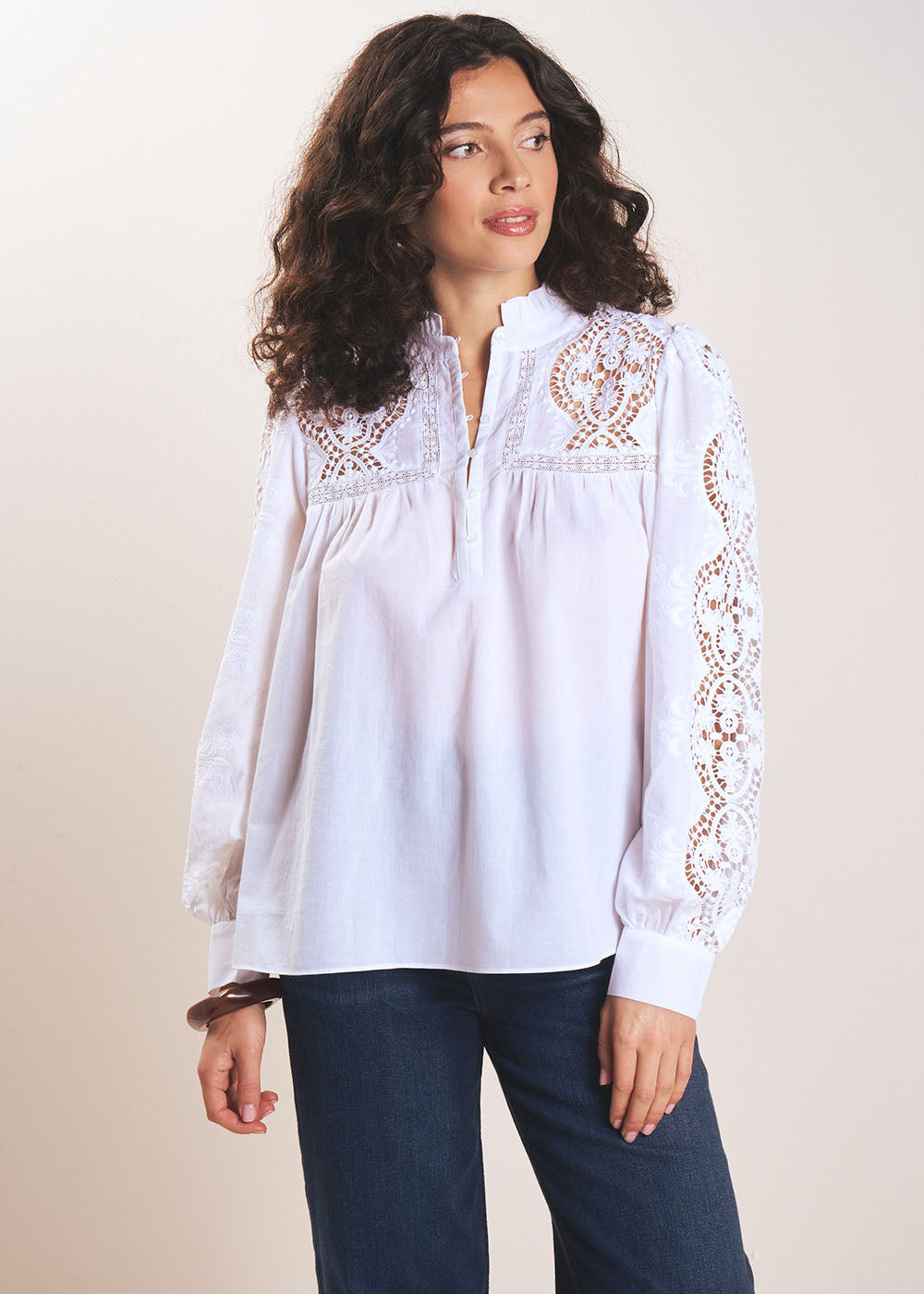 Blouse en voile de coton brodés - Sud Express - 5 - Sud Express