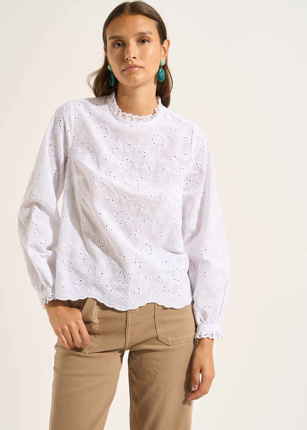 Blouse brodée col montant - Sud Express - 5 - Sud Express