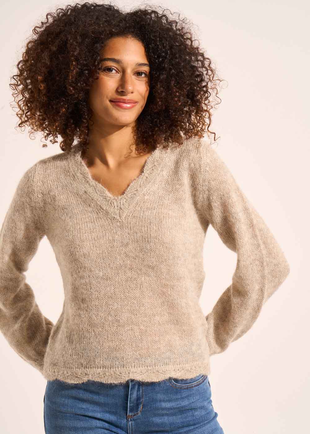 MARFY Pull col V détails crochet - 1 - Sud Express - Sud Express