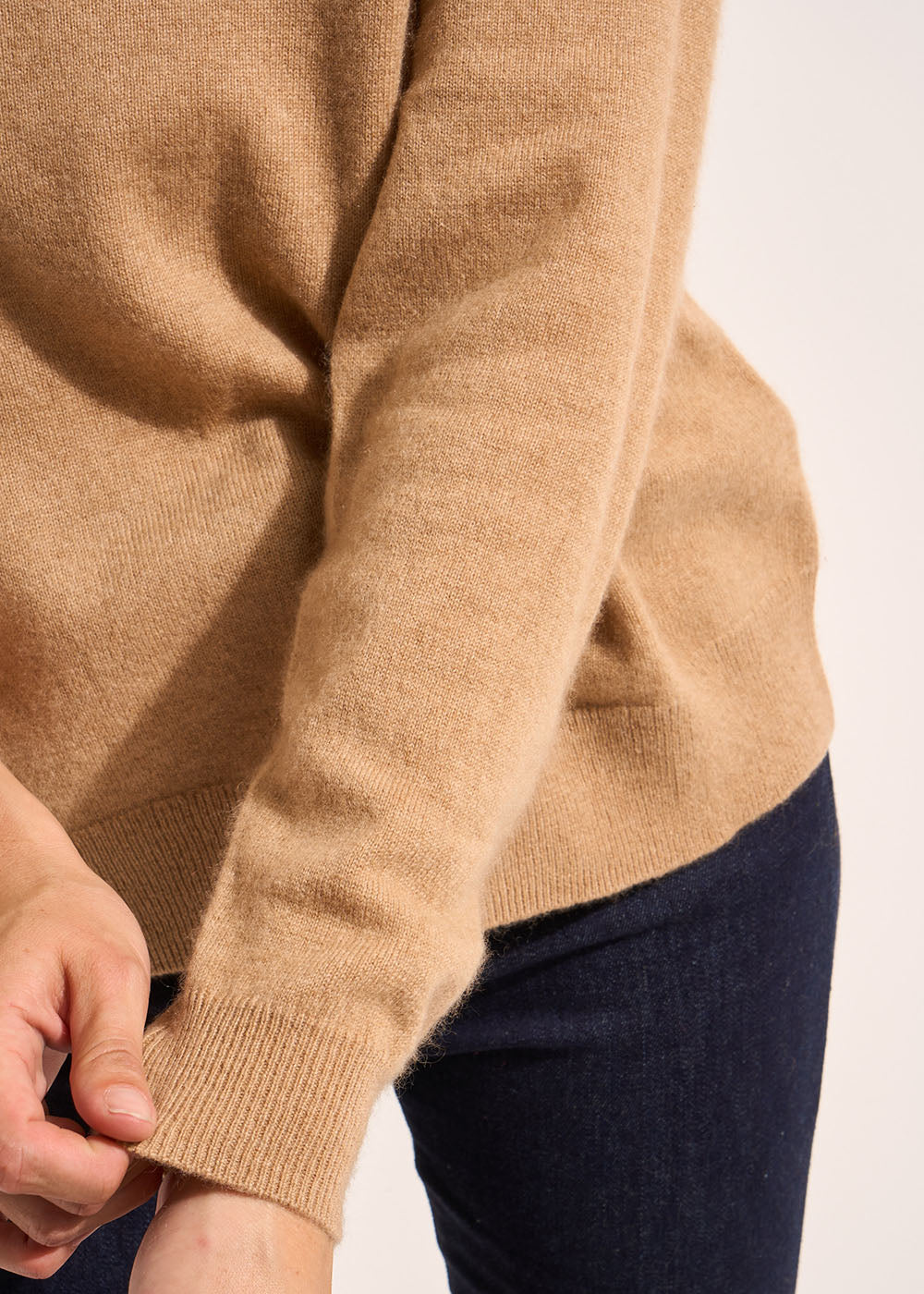 MAPOUPYA Pull col roulé ample à manches longues en cachemire - 4 - Sud Express - Sud Express