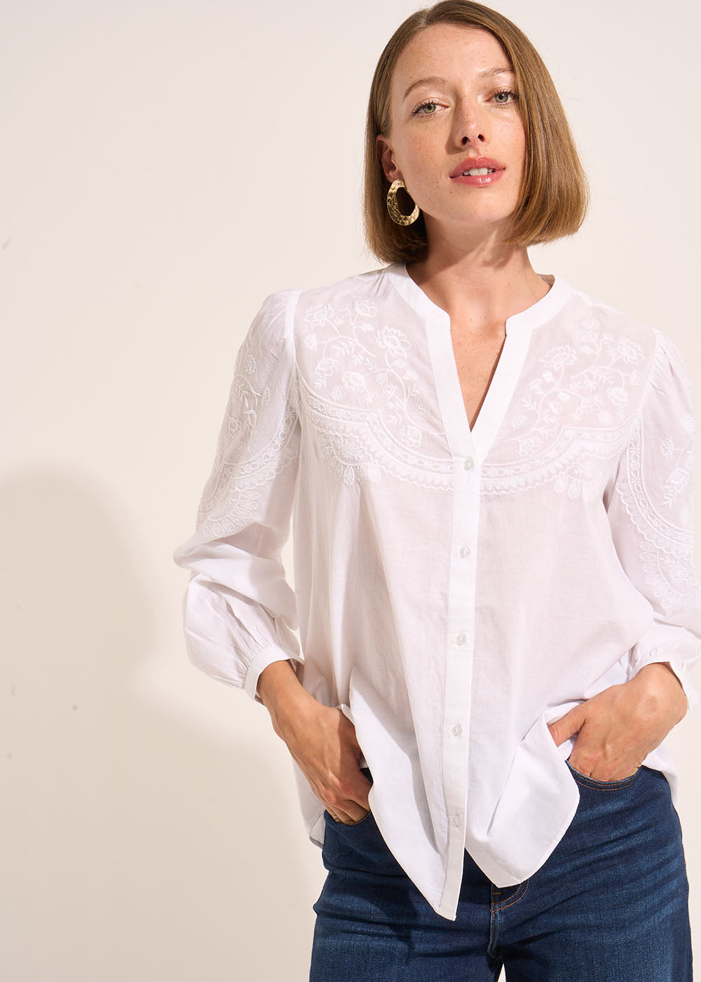 Chemise ample en voile de coton brodé et col tunisien - Sud Express - 5 - Sud Express