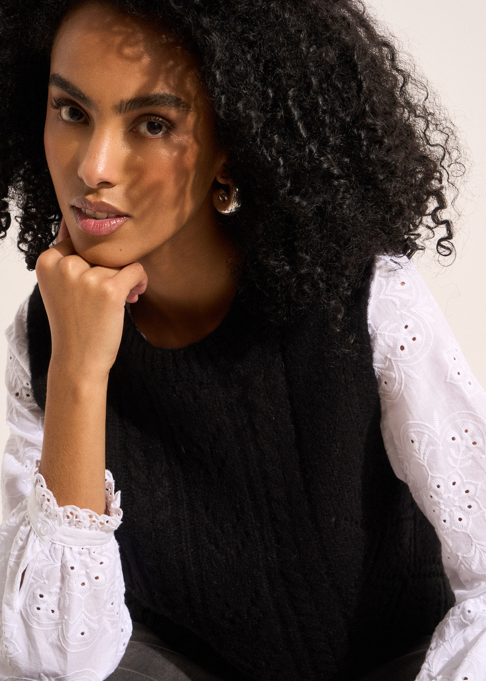 MEZZA Pull sans manches à col rond et jeu de points - 2 - Sud Express - Sud Express