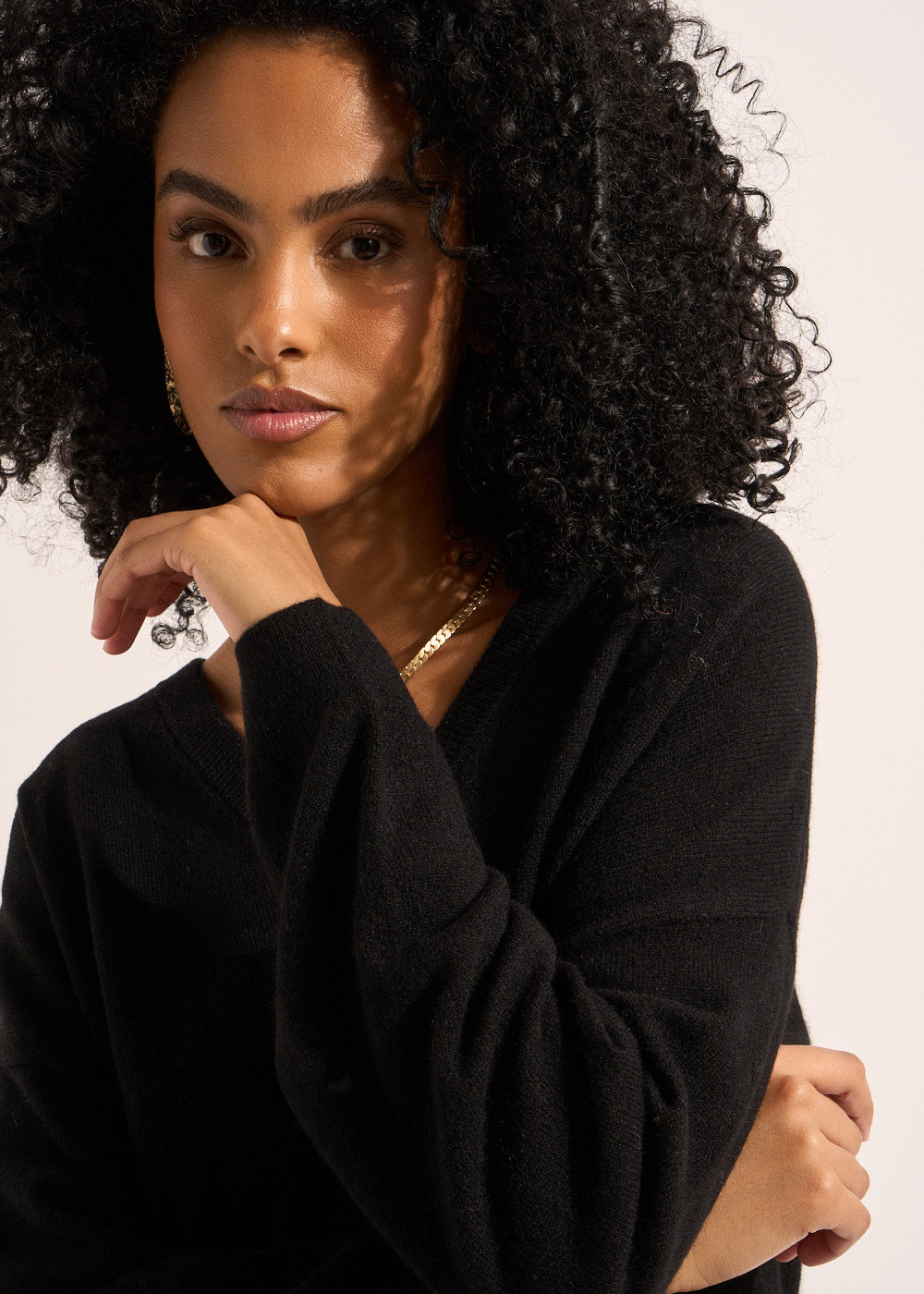 MAPOUPYNOU Pull col V en cachemire à manches longues - 4 - Sud Express - Sud Express