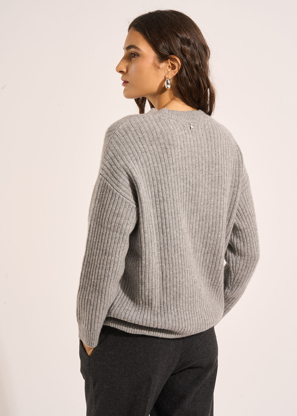 files/37655_GREY_C.jpg - Sud Express