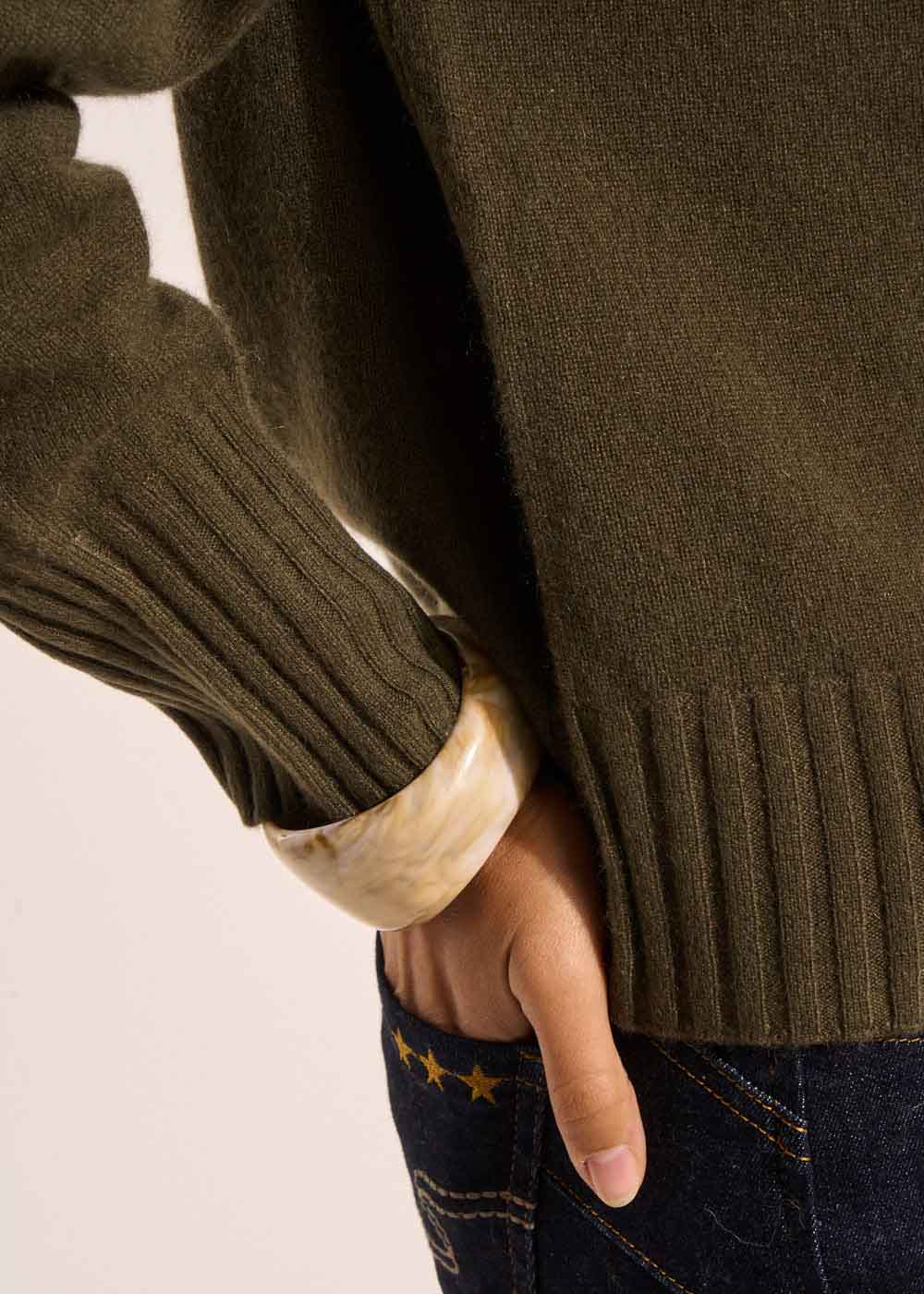 Gilet ample avec col V en cachemire - Sud Express - 5 - Sud Express