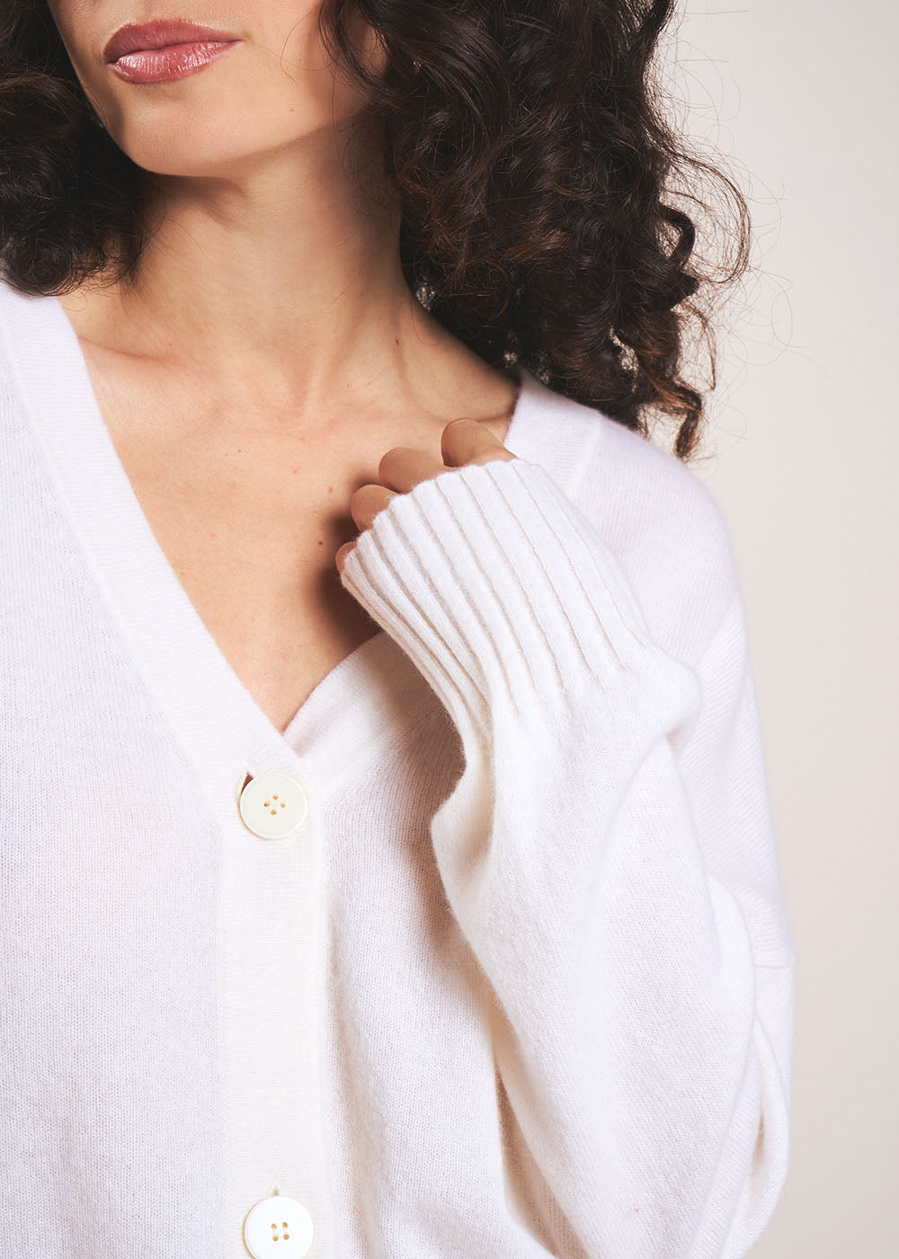 GRAMMAX Gilet ample avec col V en cachemire - 2 - Sud Express - Sud Express