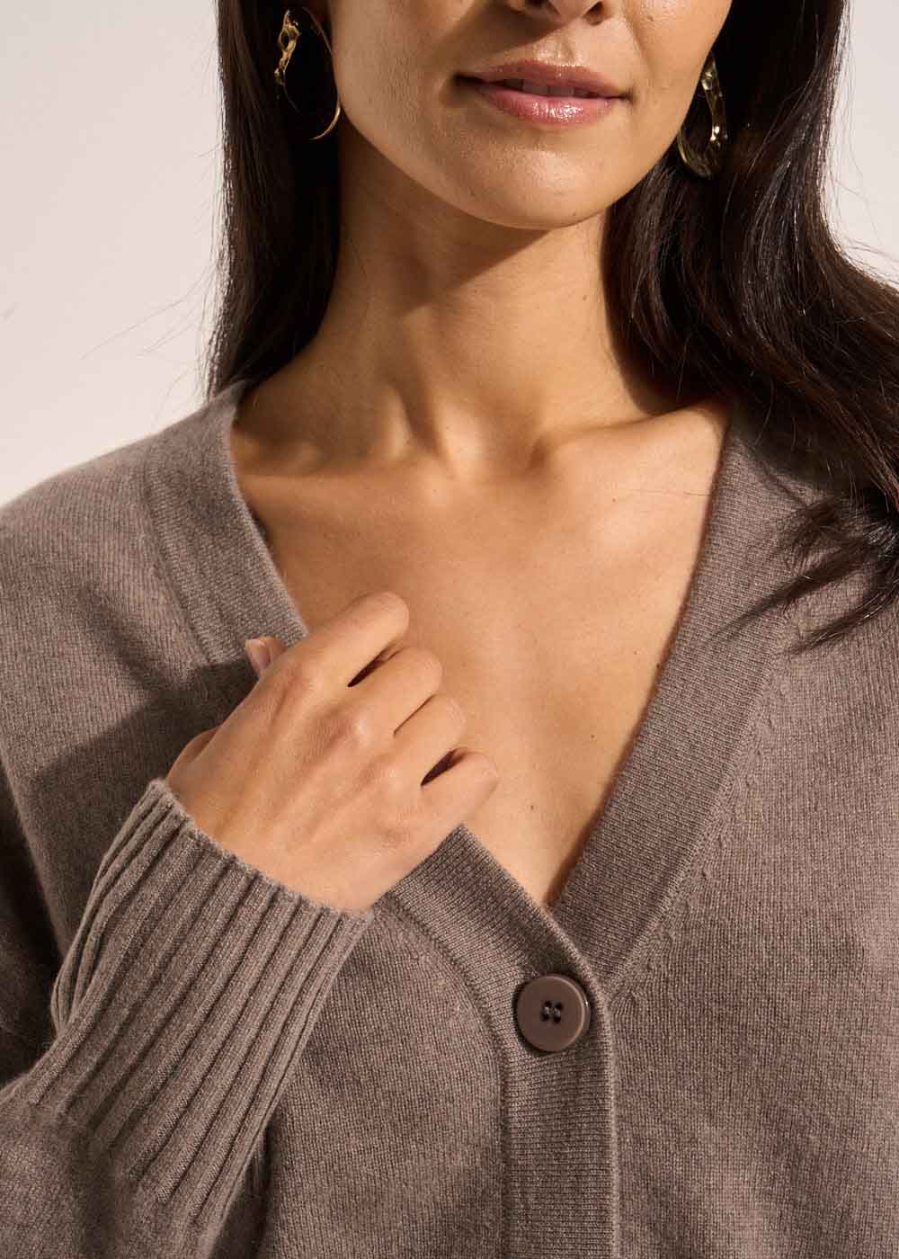 Gilet ample avec col V en cachemire - Sud Express - 4 - Sud Express