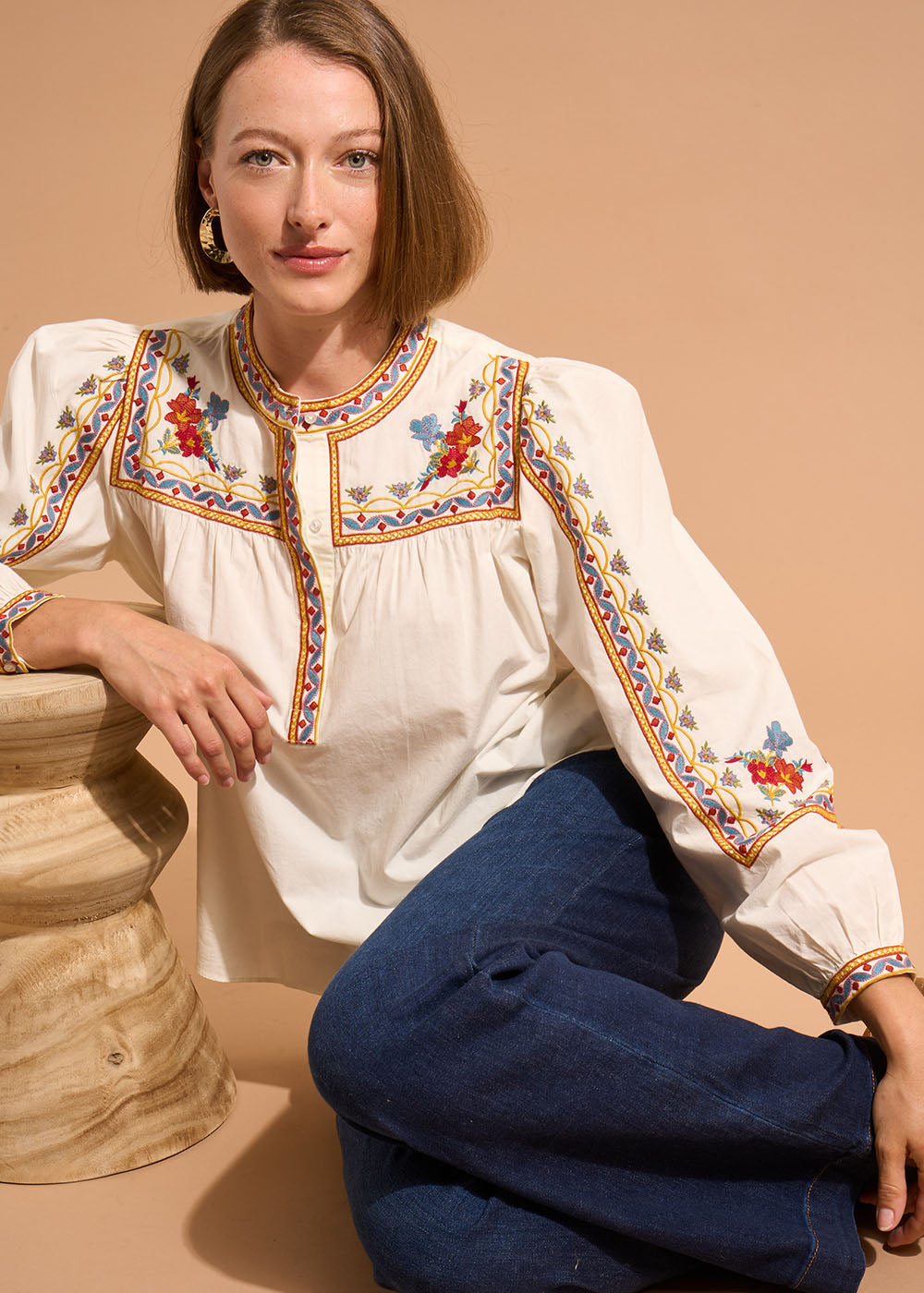 Blouse à broderies - Sud Express - 5 - Sud Express