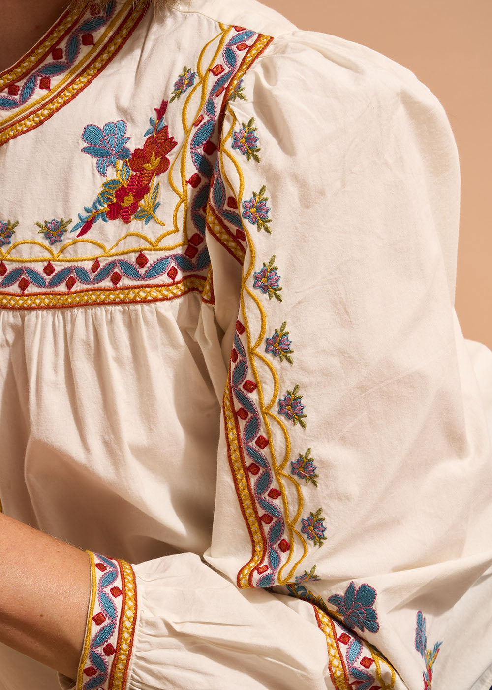 Blouse à broderies - Sud Express - 6 - Sud Express